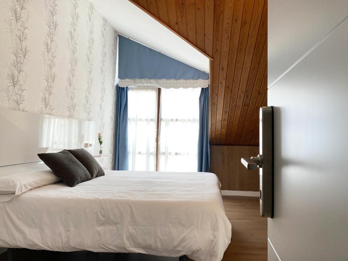 Hotel Avelina Cangas de Onis Bagian luar foto