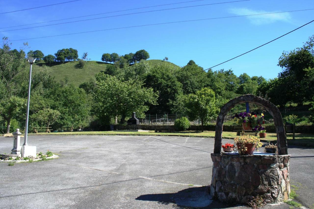 Hotel Avelina Cangas de Onis Bagian luar foto