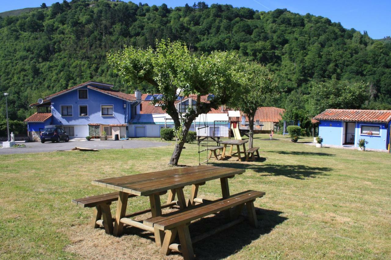 Hotel Avelina Cangas de Onis Bagian luar foto